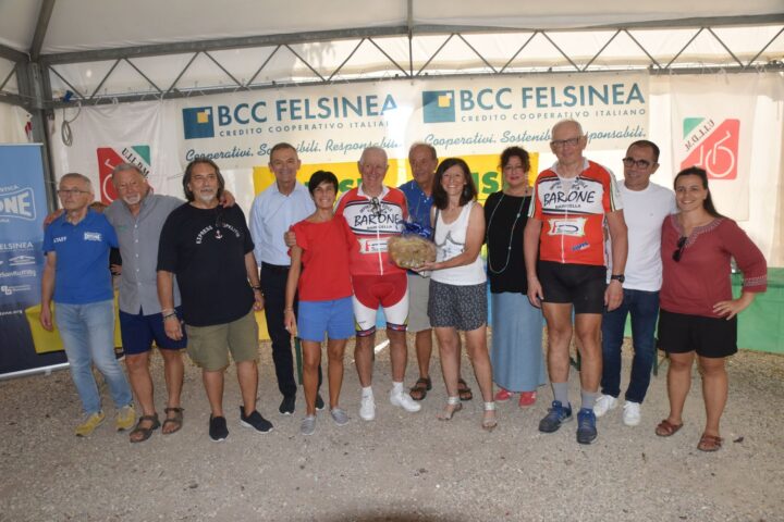 PREMIAZIONE PRIMA CLASSIFICATA